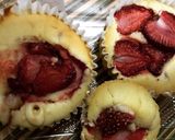 รูปขั้นตอนการทำที่ 8 ของ Strawberry yogurt cake