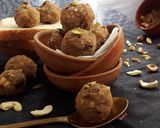ব্রেড লাড্ডু (Bread ladoo recipe in bengali) রেসিপির ধাপ 7 ছবি