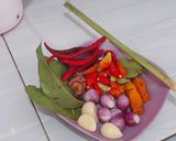 Foto langkah ke 1 dari resep Acar bumbu kuning timun dan wortel.