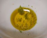 Foto del paso 2 de la receta: Queso panela marinado con hierbas a la mexicana