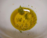 Foto del paso 2 de la receta: Queso panela marinado con hierbas a la mexicana