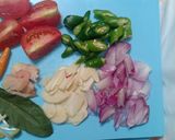 Foto langkah ke 2 dari resep Pindang Tongkol Kecap (pedas manis).