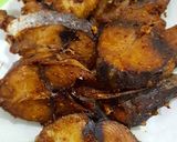 Foto langkah ke 5 dari resep Ikan Tongkol Goreng.