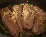 A picture of step 1 of Crock pot sirloin tips.