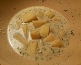Foto del paso 9 de la receta Patatas fritas marinadas, con salsa thai siracha