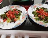 Foto del paso 4 de la receta: Ensalada templada de salmón al Cabrales