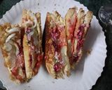 क्लब सँडविच (Club Sandwich Recipe In Marathi) रेसिपी स्टेप 4 फोटो 