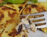 Foto del paso 2 de la receta: Omelette de Morcilla, Queso y Cebolla