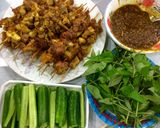 Hình bước làm 15 của món Thịt gà nướng xiên que ngũ vị (riềng sả nghệ tắc dứa hành)