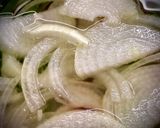 Hình bước làm 2 của món Gỏi Bưởi Hồng Cơm Dừa Tôm Thịt