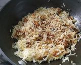 மஹாராஷ்டிரா நரலி பாத் (Maharashtrian sweet coconut rice recipe in Tamil) ரெசிபி ஸ்டேப் 9 புகைப்படம்