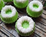Foto langkah ke 6 dari resep Putu Ayu Pandan Lembut.