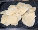 Foto del paso 1 de la receta: Molde de papas 🥔
