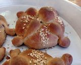 Foto del paso 6 de la receta: Pan de muerto de guayaba