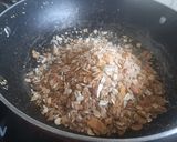 A picture of step 1 of Muesli energy bar.