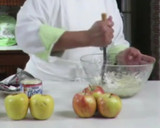 Foto del paso 1 de la receta: Ensalada popurrí de manzanas
