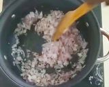 A picture of step 4 of Methi (Fenugreek) Chicken Masala.