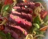 A picture of step 6 of Thai Beef Salad.