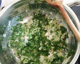 Szezámmagos csirkemellcsíkok hagymás- petrezselymes burgonyával recept fázis 2 fotója