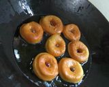 Foto langkah ke 9 dari resep Donut empuk topping glaze ala JCO.