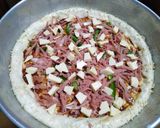 صورة لخطوة 3 من وصفة بيتزا 🍕
