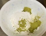 A picture of step 4 of Black Sesame Latte.