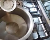 A picture of step 1 of Kashmiri Chai(Pink Tea).