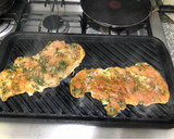Foto del paso 5 de la receta: Pechuga Asada al Cilantro
