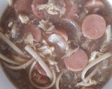 Foto langkah ke 10 dari resep Sup Fettucini Lada Hitam.