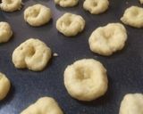 Foto del paso 4 de la receta: Galletitas pepas de limón