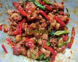 Foto langkah ke 8 dari resep 77. SAMBAL GORENG KULIT AYAM KRISPI PEDAS MANIS.