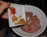 A picture of step 2 of Spicy pan fried kebab.
