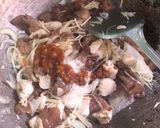 รูปขั้นตอนการทำที่ 9 ของ ไก่ผัดขิง (ผัดอย่างยิ่งใหญ่กินได้ทั้งบ้าน)