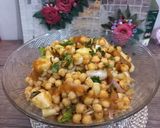 A picture of step 4 of Chatpata chana chat ❤❤.