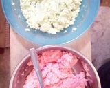 Foto langkah ke 2 dari resep Kue singkong pelangi/ongol-ongol.