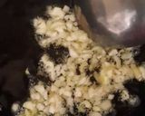A picture of step 4 of Pad thai noodles.