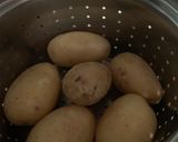 Foto del paso 1 de la receta: Patatas con huevo variados