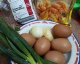 Foto langkah ke 1 dari resep Martabak Telur Kari Daging Sapi Panggang.