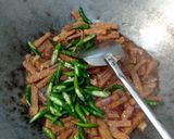 Foto langkah ke 4 dari resep Oseng Tempe Lombok Ijo.