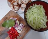 Foto langkah ke 1 dari resep Tumis Labu Siam Tahu.