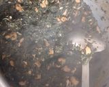 A picture of step 3 of Chicken palak.
