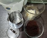 Foto langkah ke 1 dari resep Vietnamese Coffee Drip.