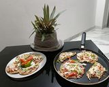 ભાખરી પીઝા (Bhakri Pizza Recipe In Gujarati) રેસીપી સ્ટેપ4ફોટો