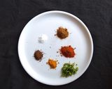 A picture of step 4 of Healthy twist Tapioca vada with mint chutney bombs.