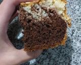 Foto del paso 8 de la receta: Bizcocho marmoleado con plátano y pecanas! 🍌🍫