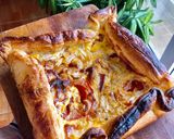 Hình bước làm 5 của món Bánh Quiche - Thưởng thức hương vị Pháp 🇫🇷 ngay trong góc bếp nhà bạn