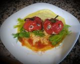 Une image de l'étape 2 de Les poivrons rouges farcies aux oeufs,légumes,fromage.