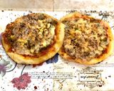 A picture of step 8 of Fatayer Lahoom (Mince Pizzas).
