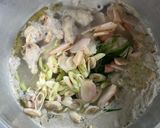 รูปขั้นตอนการทำที่ 3 ของ ต้มข่าอ่อนไก่