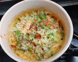 A picture of step 4 of Mug Pizza.